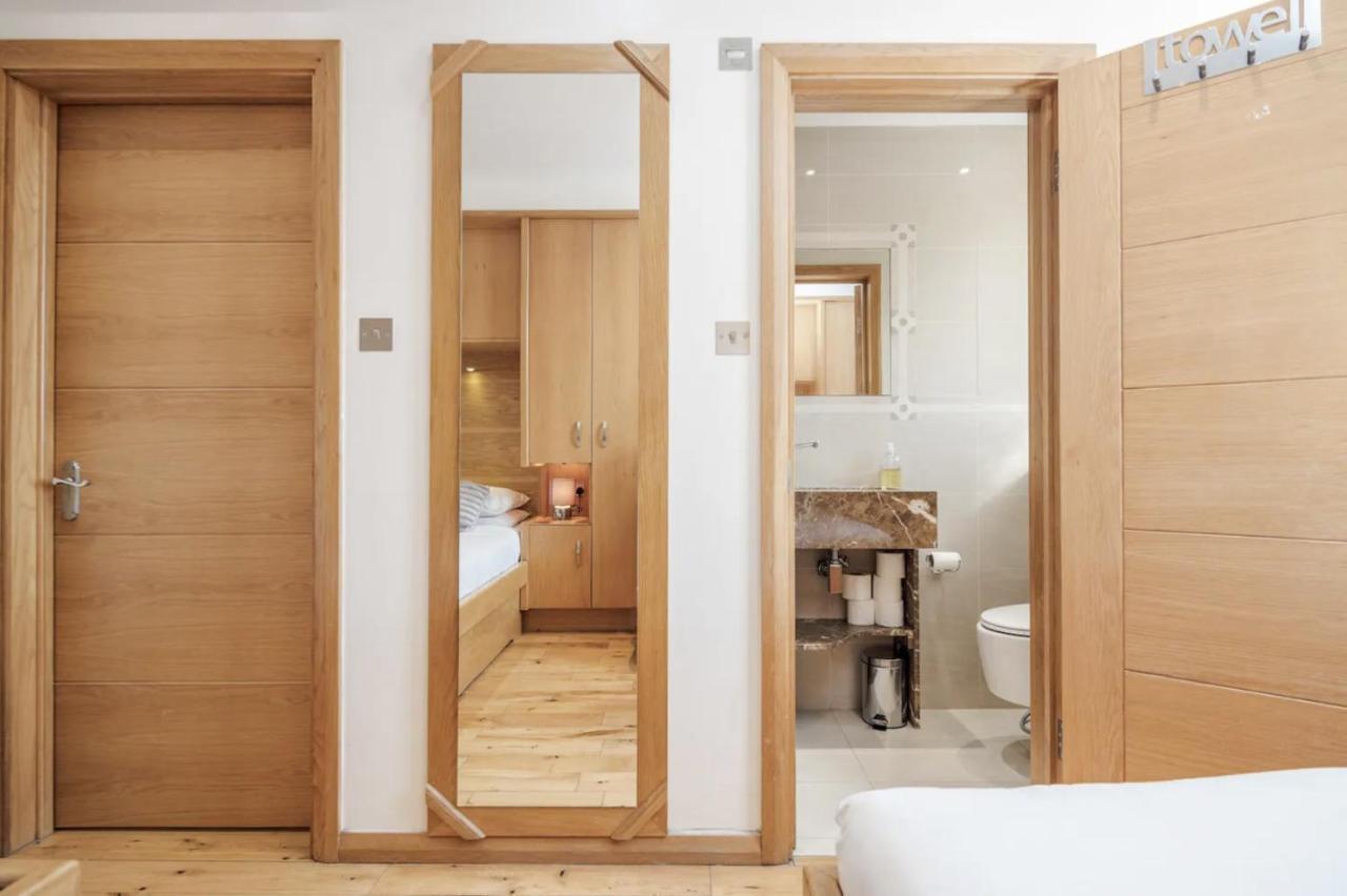 Luxe - Hyde Park - 2bed 3bath A/c + Lift Апартаменты *