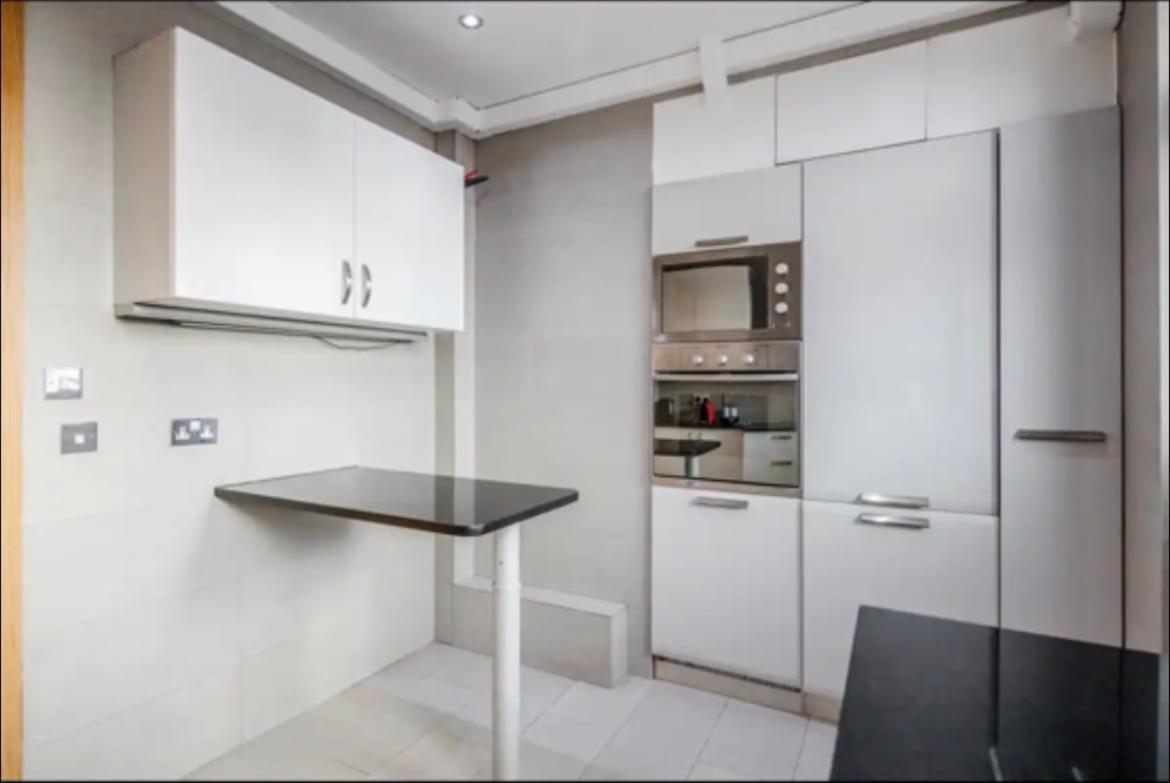 Luxe - Hyde Park - 2bed 3bath A/c + Lift Апартаменты Лондон