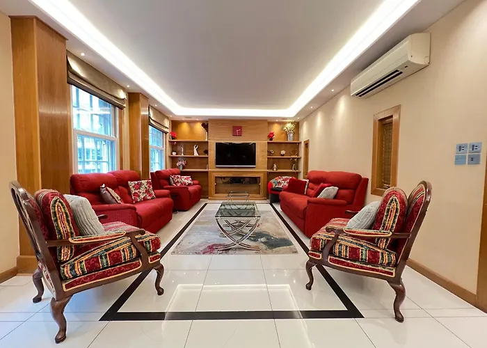 Luxe - Hyde Park - 2Bed 3Bath A/C + Lift